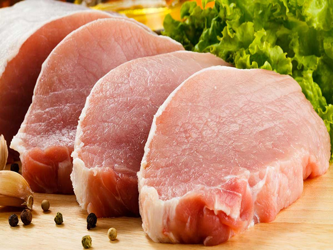 เนื้อหมูมีรสชาติดีขึ้นในขณะที่สุกรกินเบทาอีนหรือไม่?